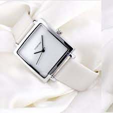 đồng hồ nữ mặt vuông