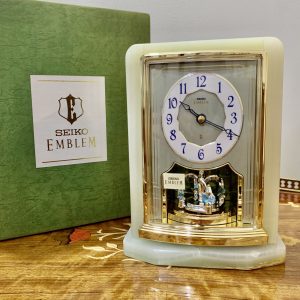 Đồng hồ để bàn Seiko Emblem đá cẩm thạch xanh