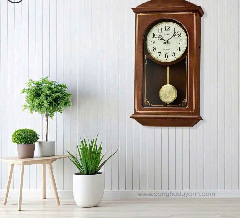 Đồng hồ treo tường hãng nào tốt